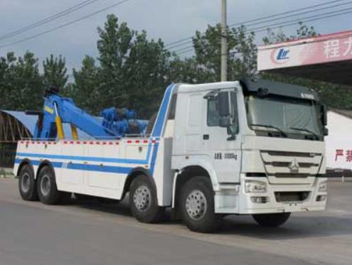 前四后八（重汽豪沃）重型清障车