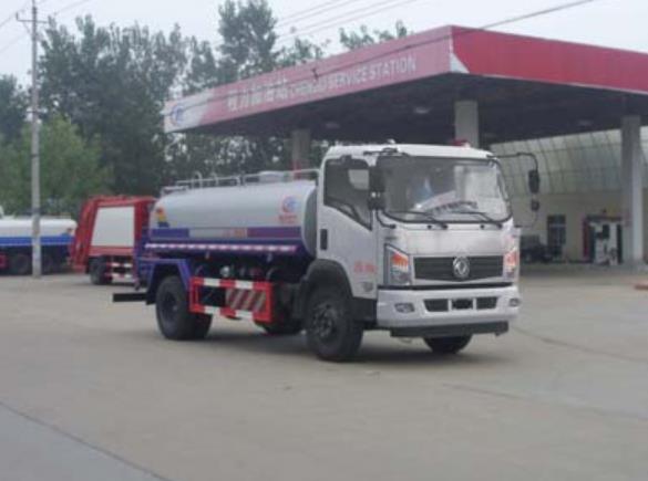 7方绿化喷洒车
